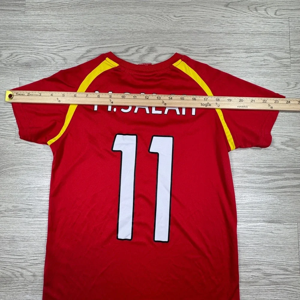Liverpool FC Kids Jersey Mohamed Salah 11 Red Soccer Shirt Size 10/11 Yrs LFC